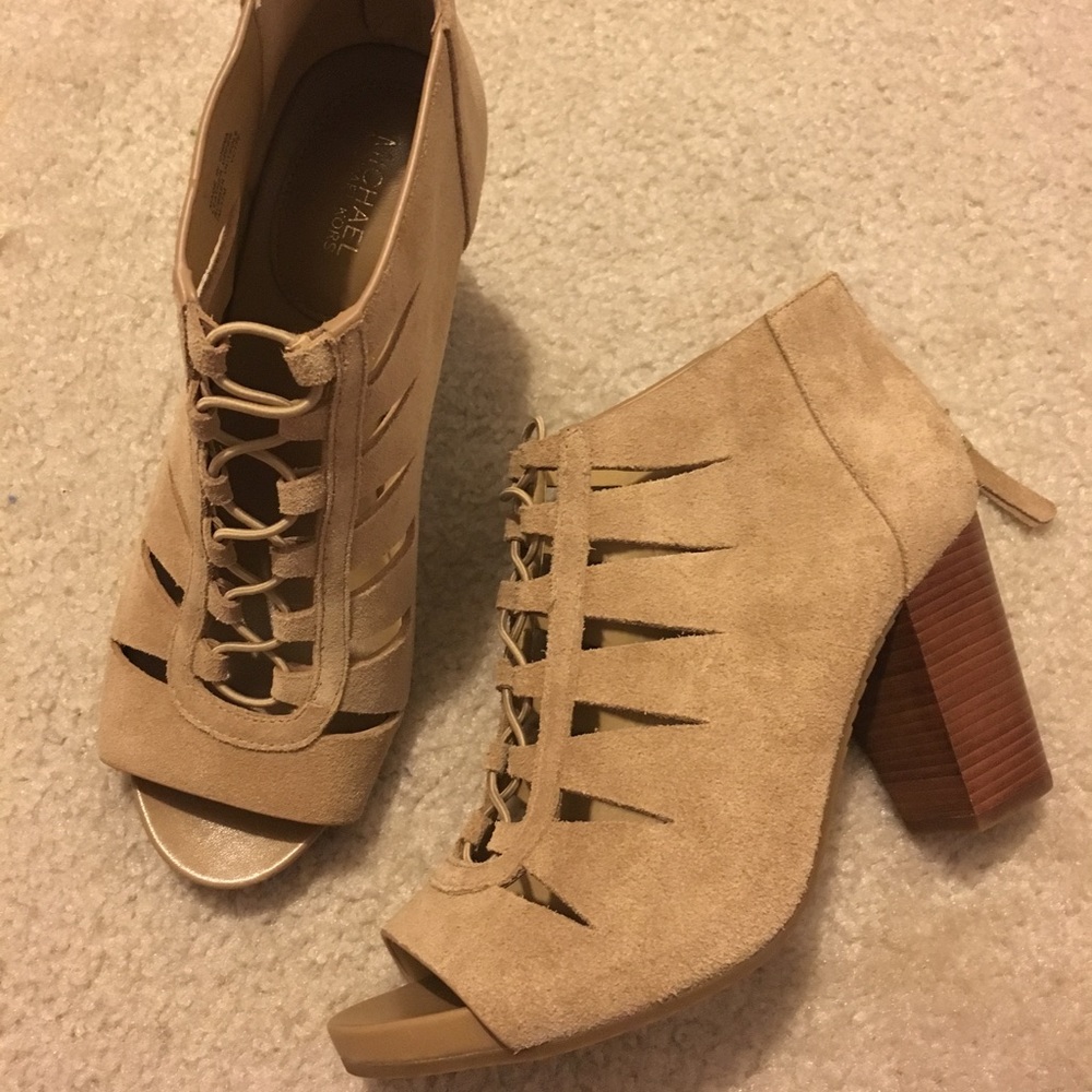 Brand new Michael Kors booties/ heels